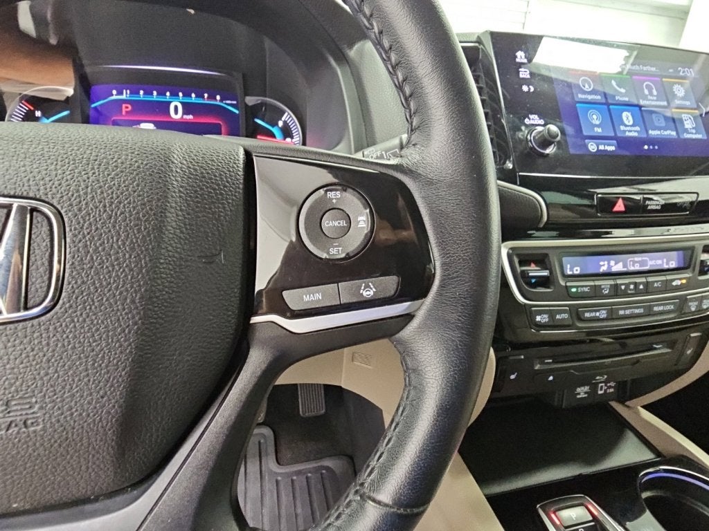 2022 Honda Pilot Touring 7 Passenger