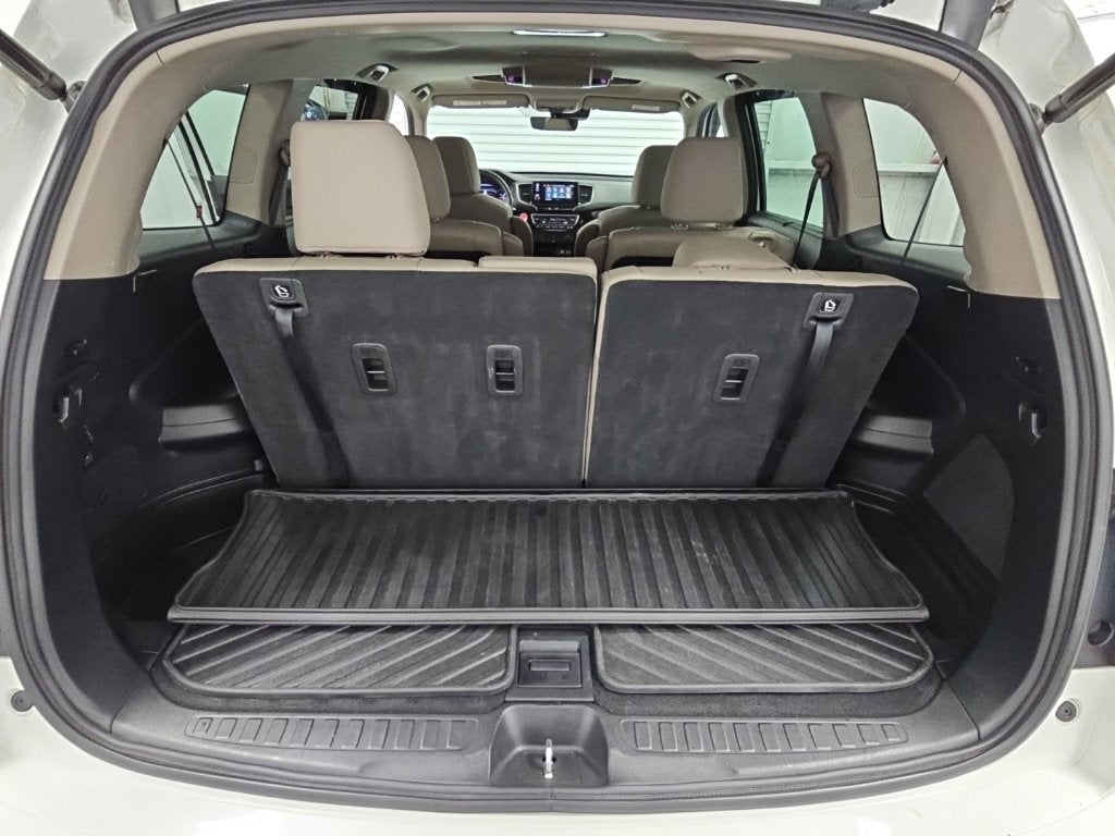 2022 Honda Pilot Touring 7 Passenger