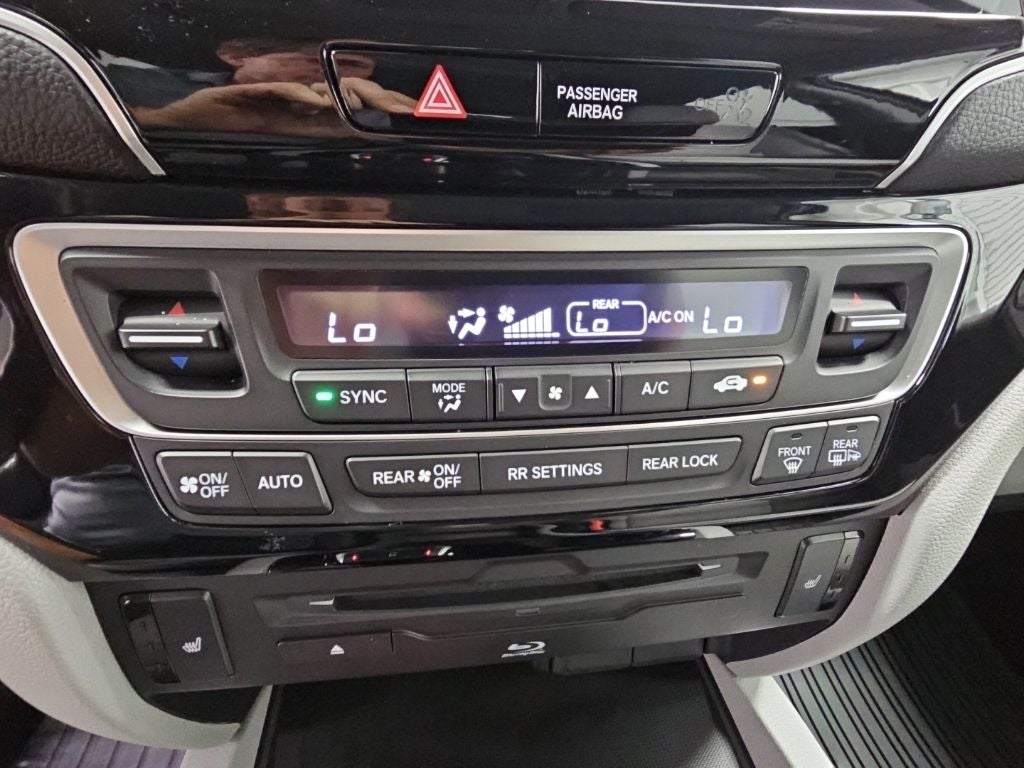 2021 Honda Pilot Touring 7 Passenger