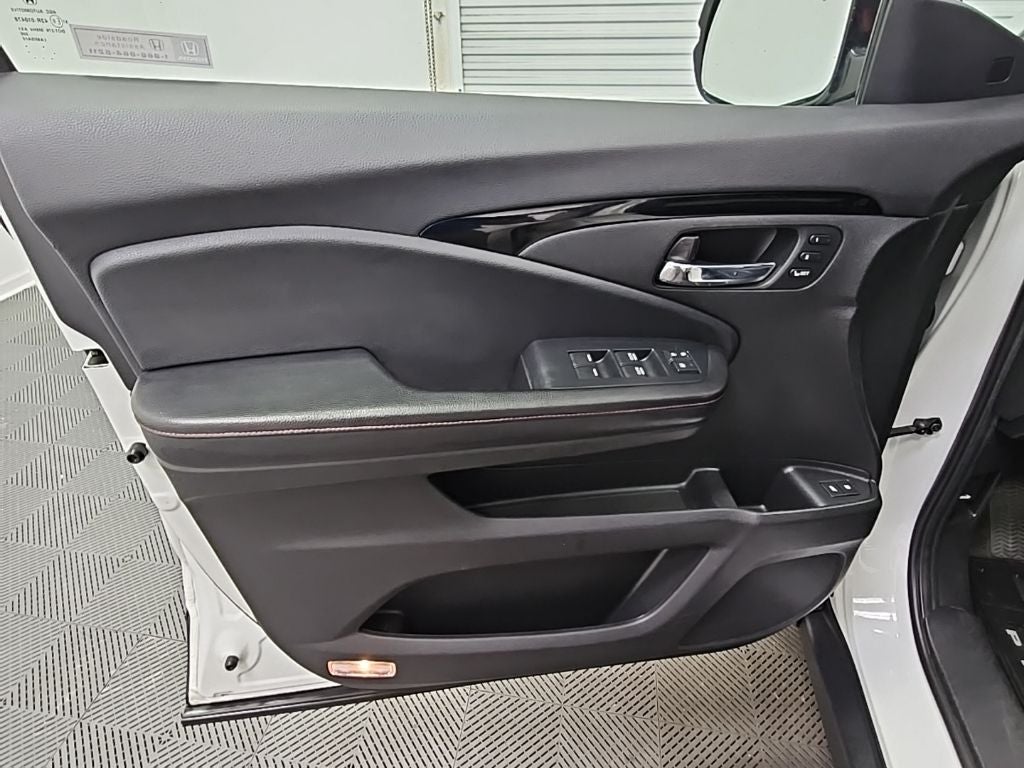 2021 Honda Pilot Black Edition