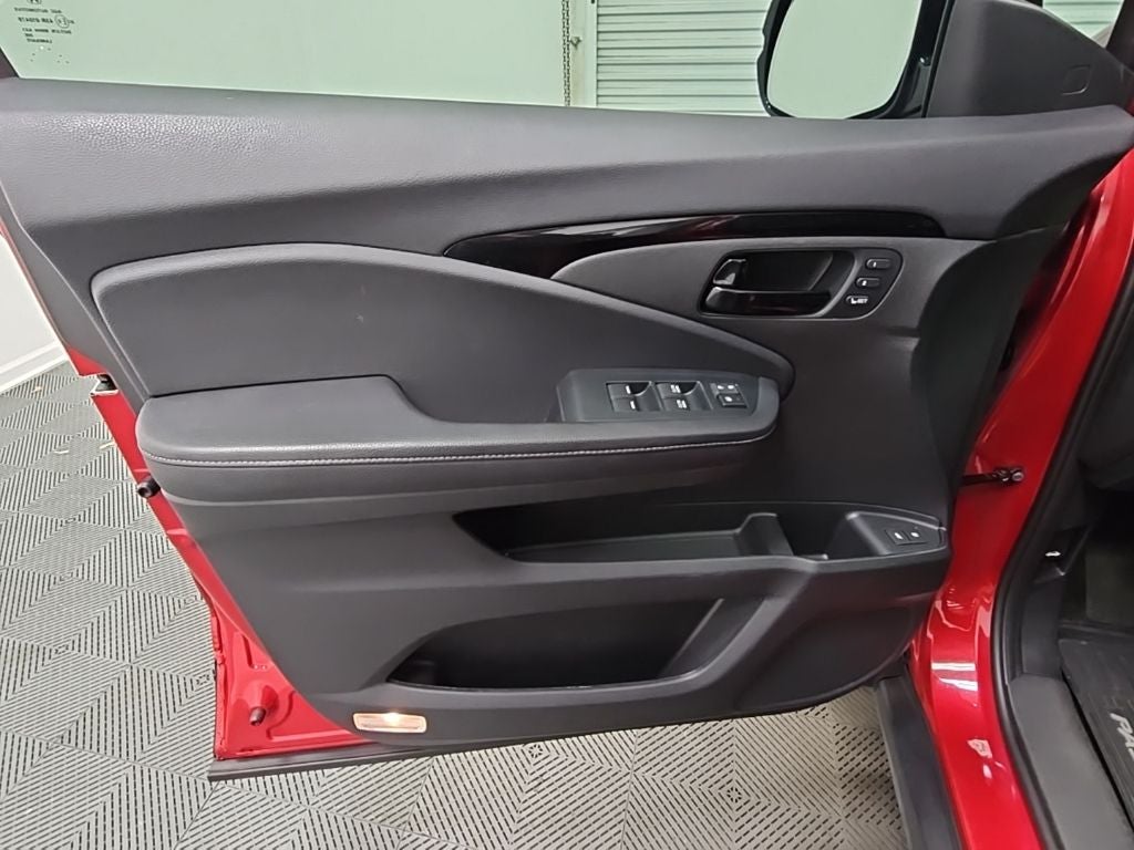 2023 Honda Passport Elite