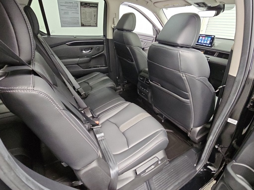 2025 Honda Pilot Touring