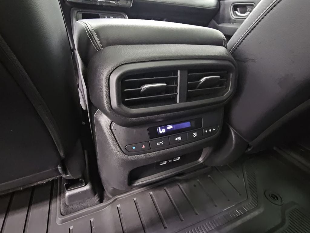 2023 Honda Pilot Touring