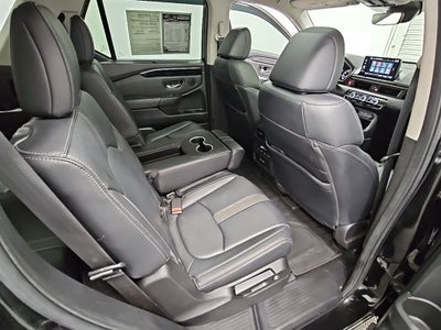 2023 Honda Pilot Touring