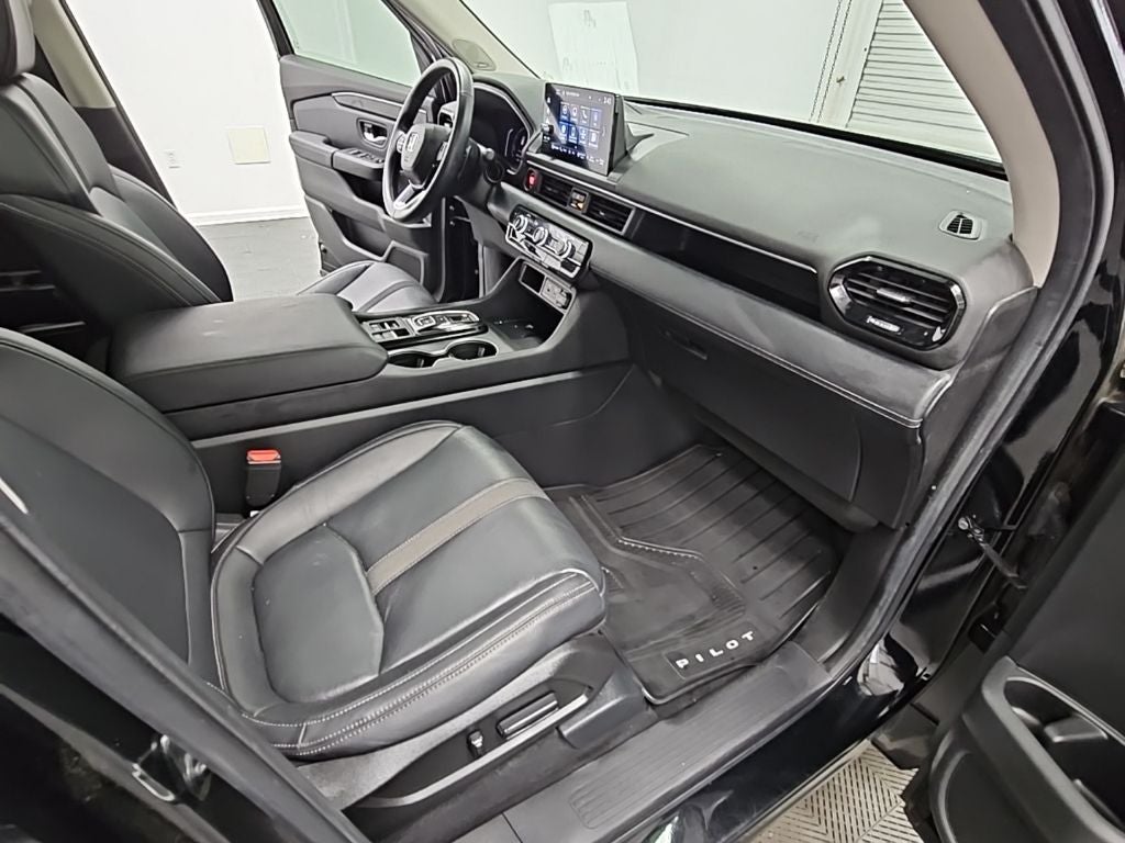 2023 Honda Pilot Touring