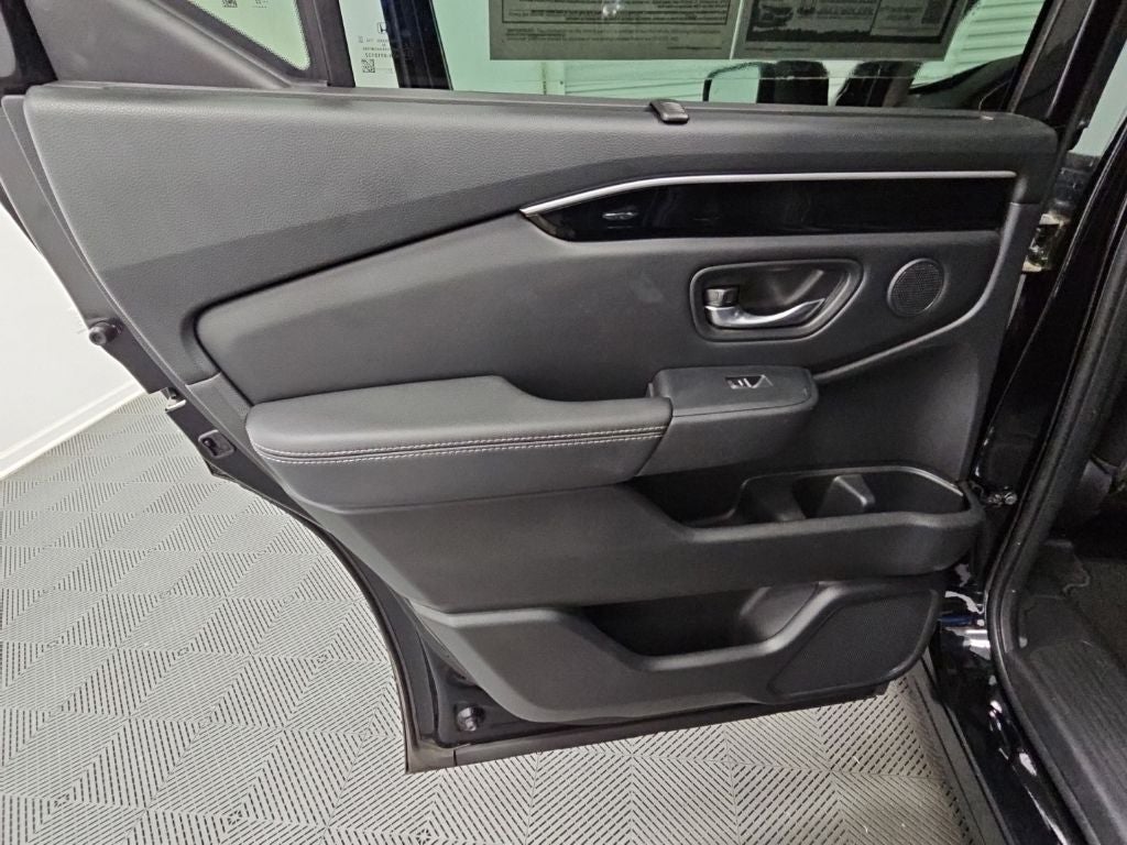 2023 Honda Pilot EX-L 7 Passenger