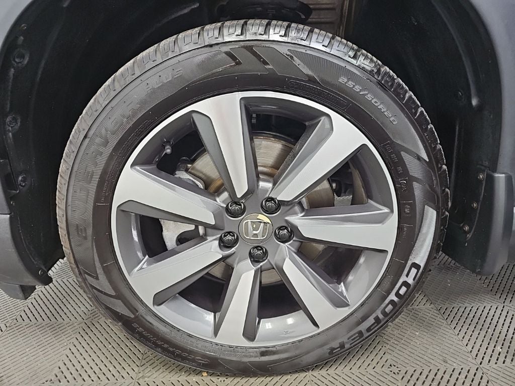 2023 Honda Pilot Touring