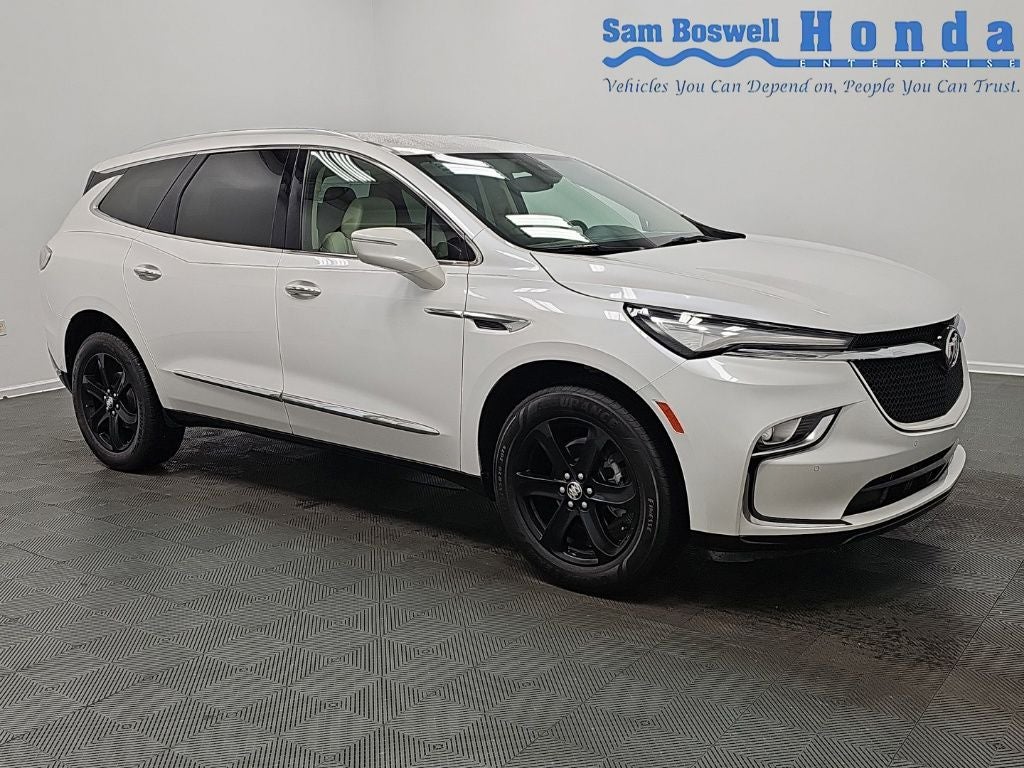 2023 Buick Enclave Essence