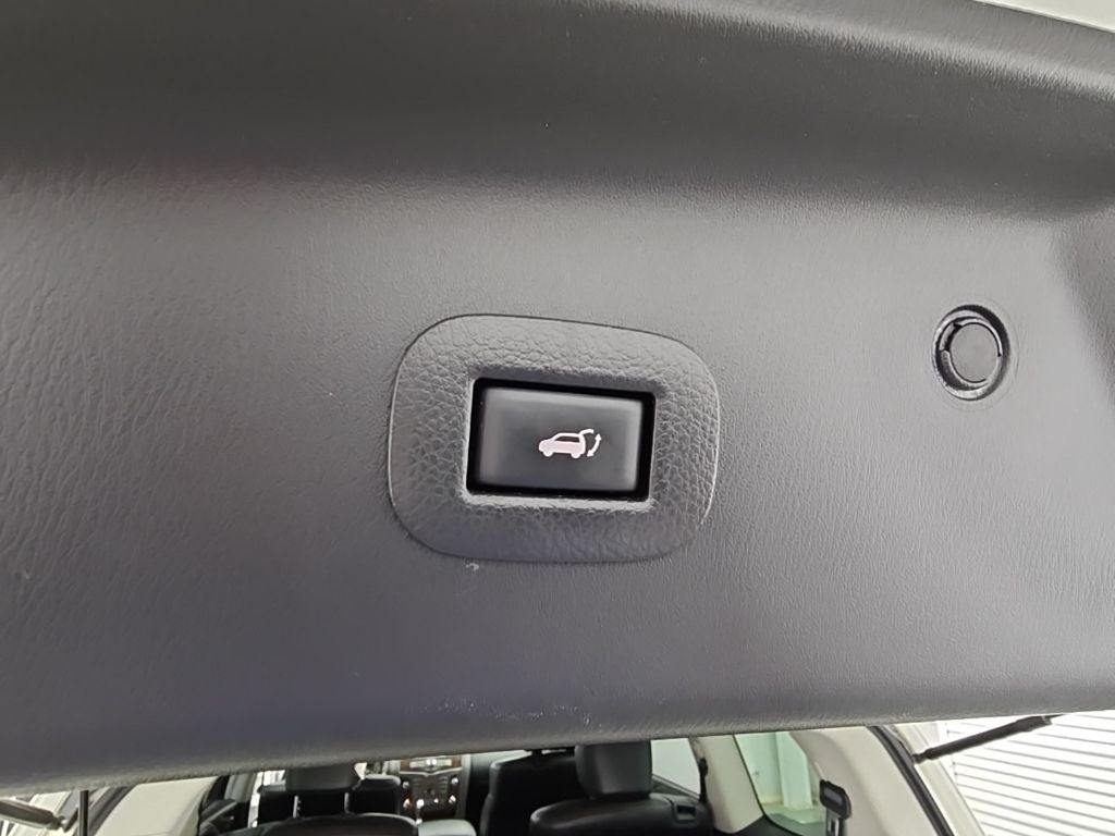 2020 Nissan Armada SL