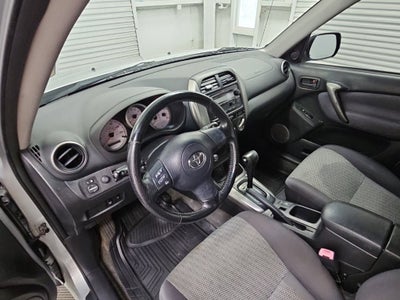 2005 Toyota RAV4 Base