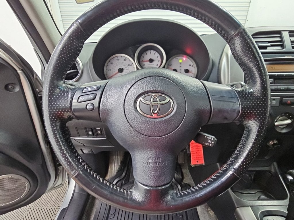2005 Toyota RAV4 Base