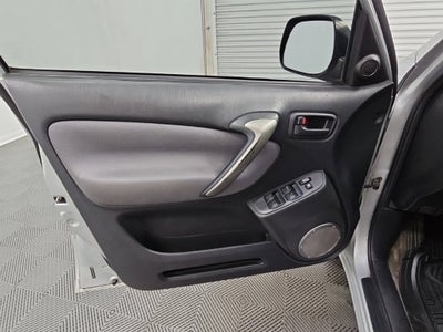 2005 Toyota RAV4 Base