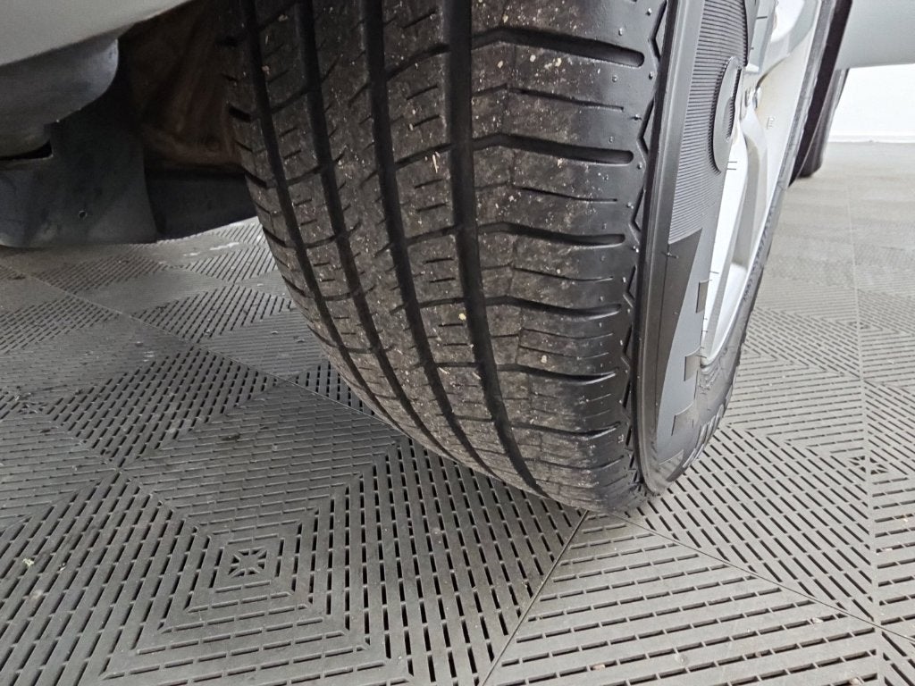 2005 Toyota RAV4 Base