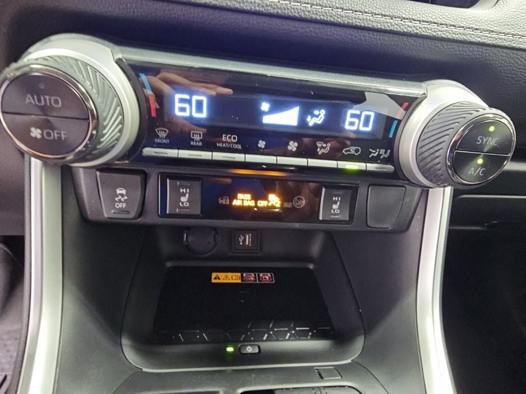 2025 Toyota RAV4 Hybrid XLE Premium