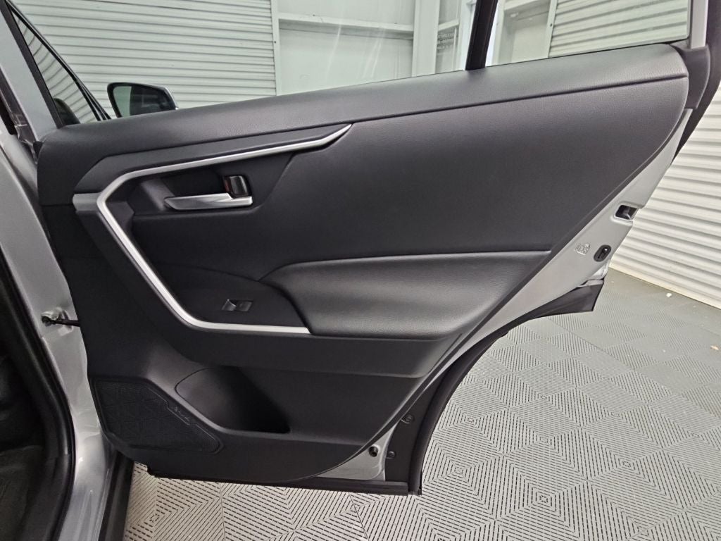 2025 Toyota RAV4 Hybrid XLE Premium