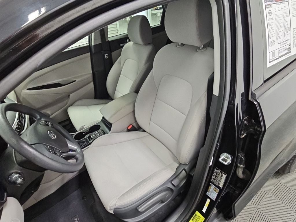2020 Hyundai Tucson SE
