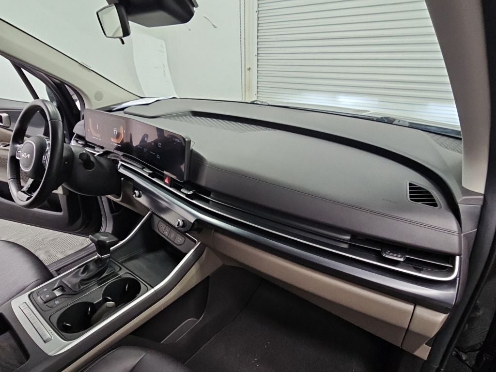 2025 Kia Carnival LXS