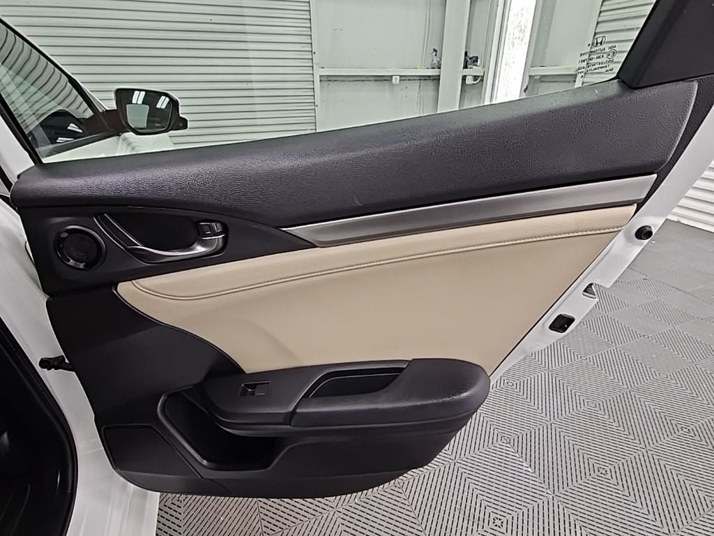 2017 Honda Civic EX-L w/Navigation