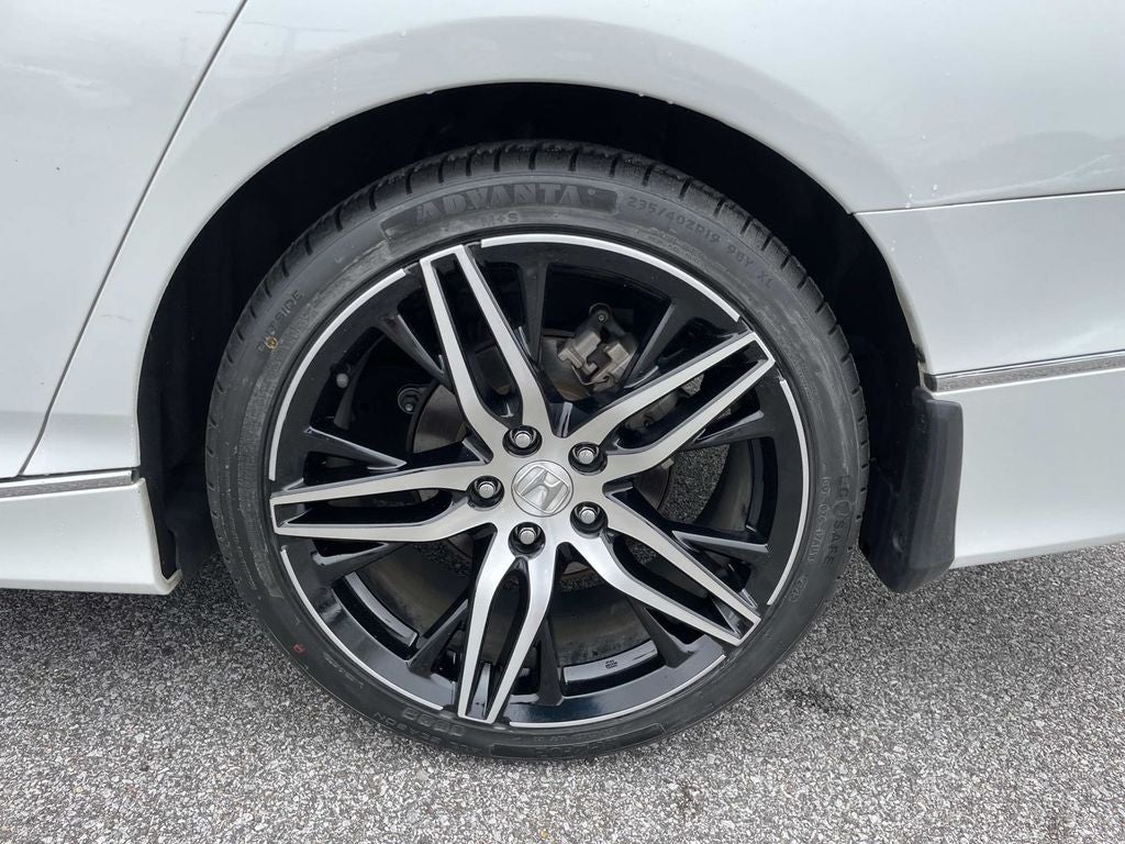 2022 Honda Accord Hybrid Touring