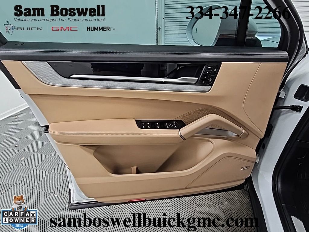 2025 Porsche Cayenne Coupe AWD