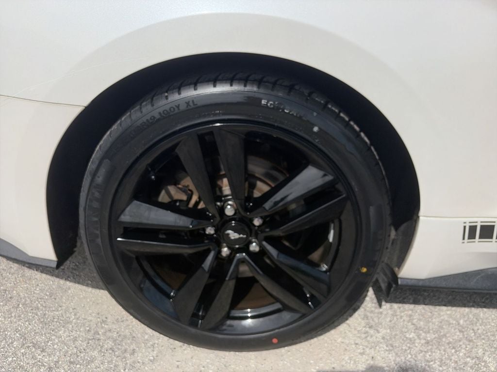 2017 Ford Mustang EcoBoost Premium