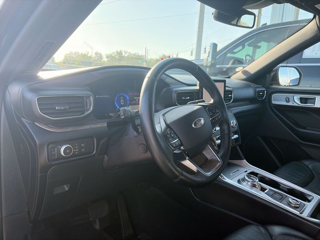 2020 Ford Explorer Platinum