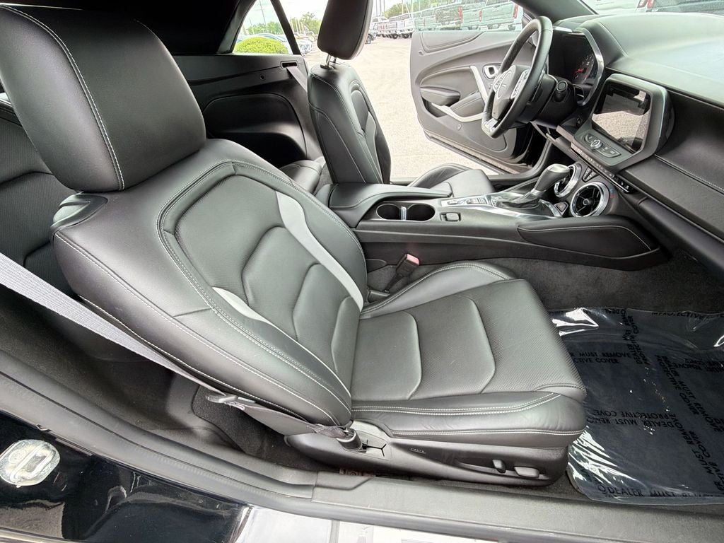 2016 Chevrolet Camaro 2LT 2LT