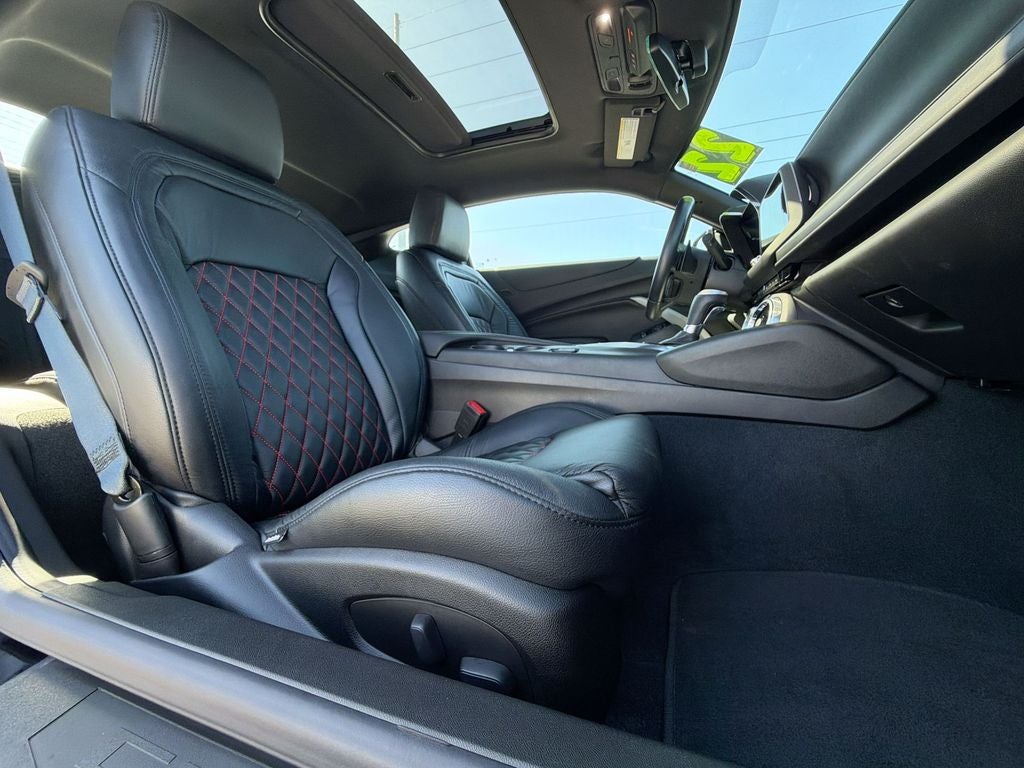 2022 Chevrolet Camaro LT1