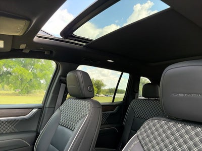 2025 GMC Acadia Denali