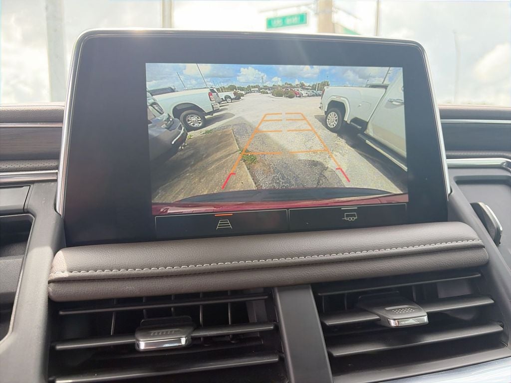 2023 GMC Yukon XL SLT