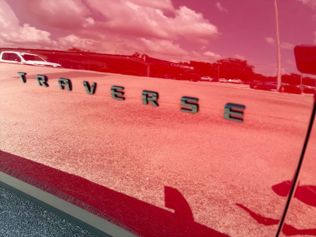 2023 Chevrolet Traverse RS