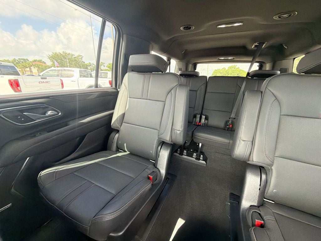 2022 Chevrolet Suburban RST