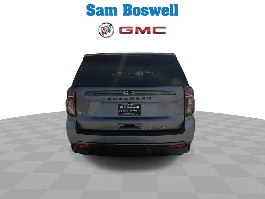 2022 Chevrolet Suburban RST