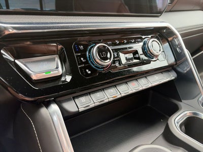 2025 GMC Sierra 2500HD Denali Ultimate