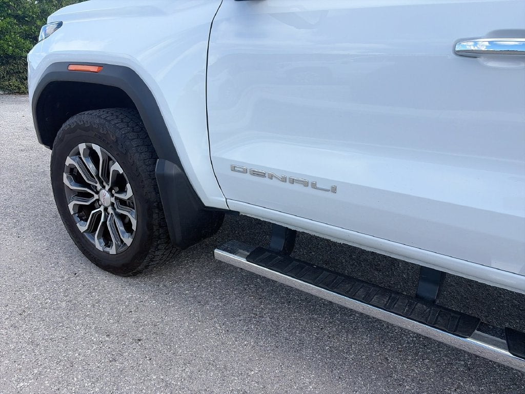 2023 GMC Canyon Denali