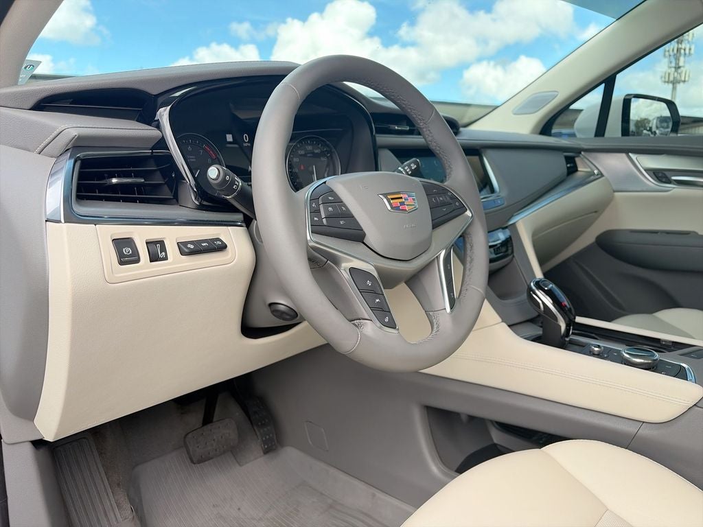 2026 Cadillac XT5 Premium Luxury