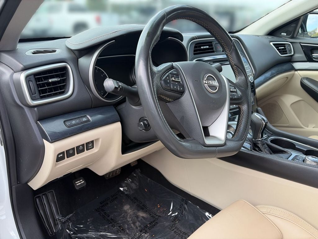 2023 Nissan Maxima Platinum
