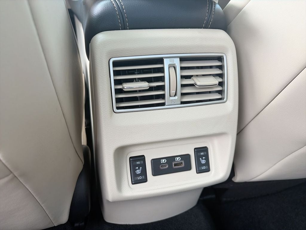 2023 Nissan Maxima Platinum