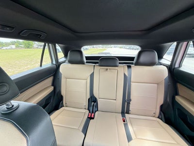 2021 Volkswagen Atlas Cross Sport 3.6L V6 SE w/Technology R-Line