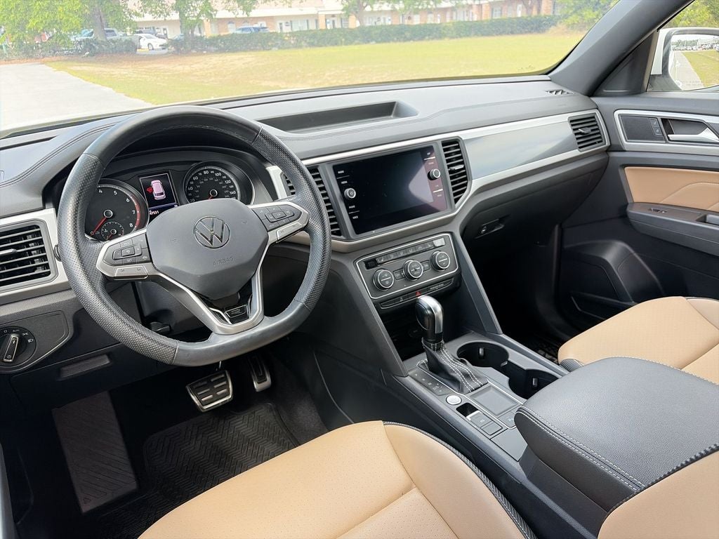 2021 Volkswagen Atlas Cross Sport 3.6L V6 SE w/Technology R-Line
