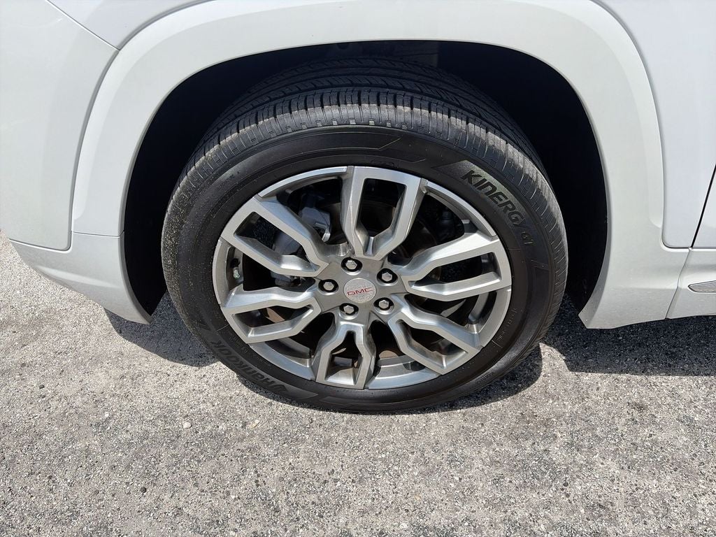 2023 GMC Terrain Denali