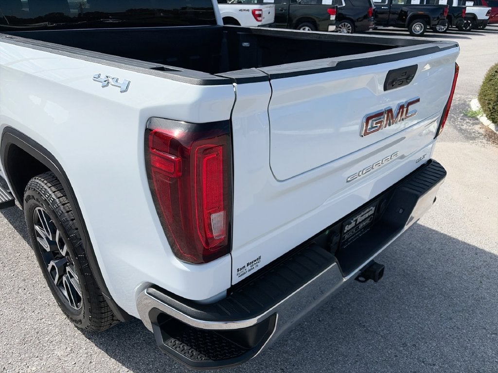 2025 GMC Sierra 1500 SLT