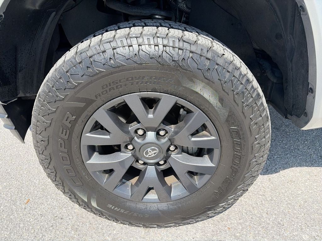 2023 Toyota Tacoma SR5 V6