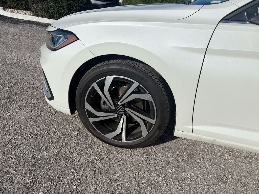 2025 Volkswagen Jetta 1.5T SEL