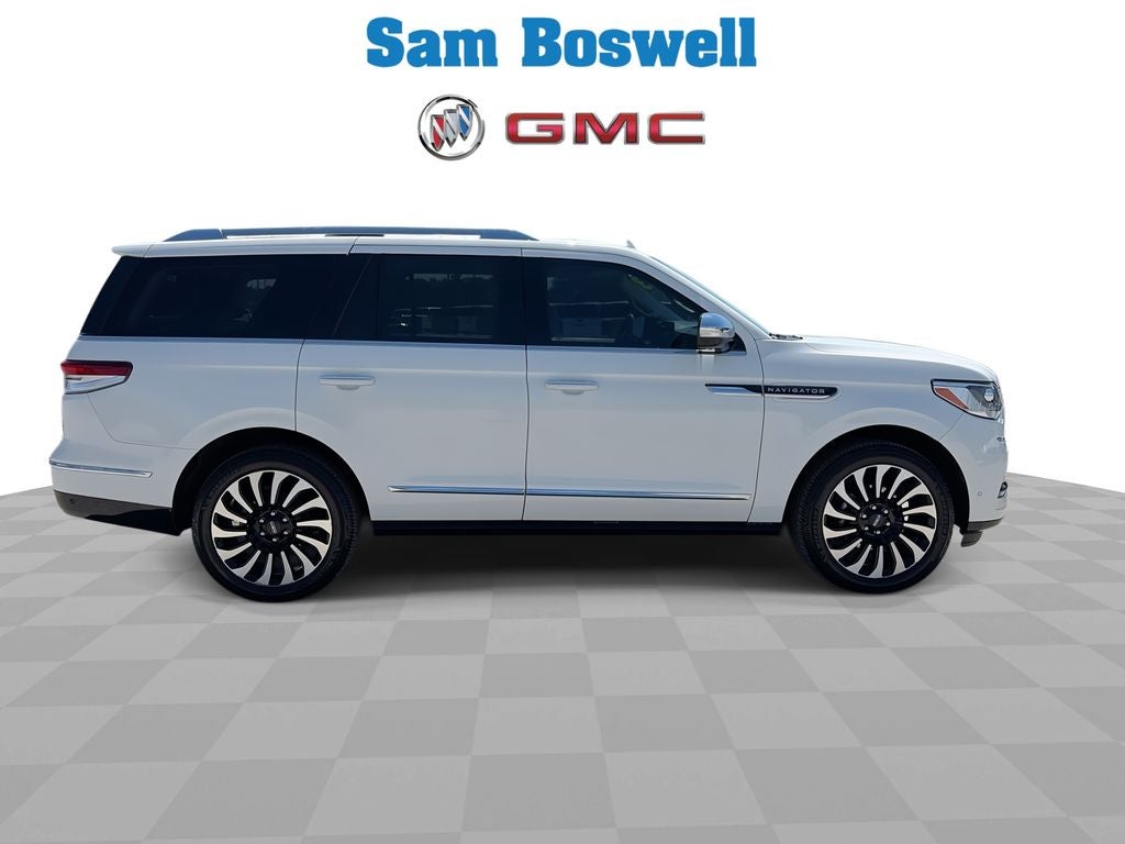 2023 Lincoln Navigator Black Label