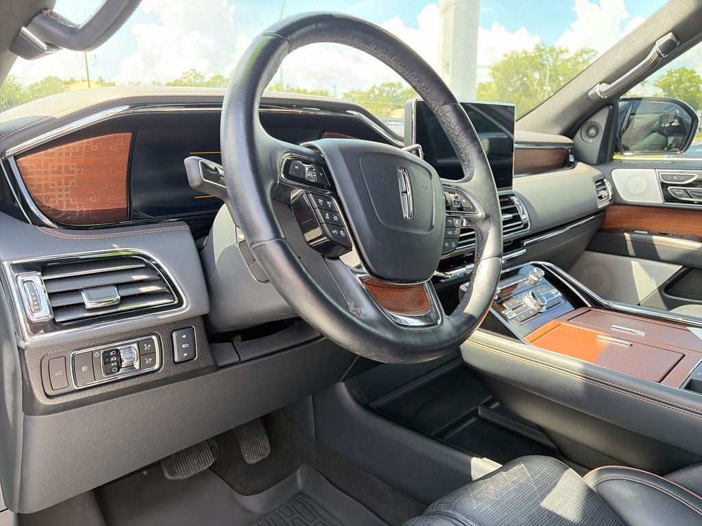 2024 Lincoln Navigator Black Label