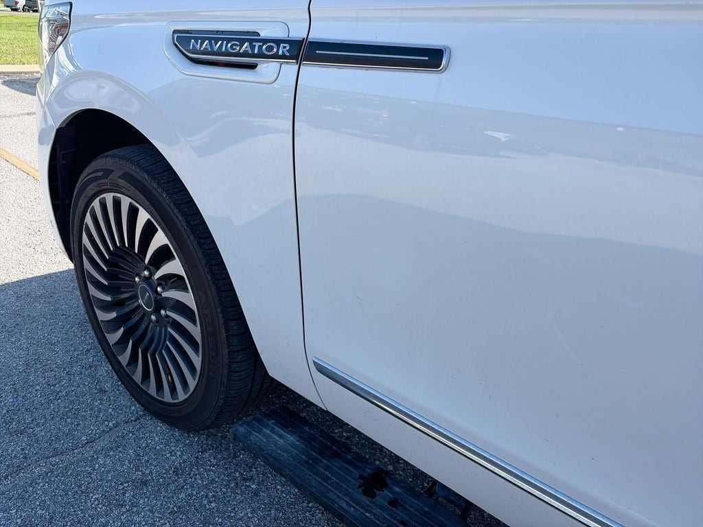 2020 Lincoln Navigator Black Label