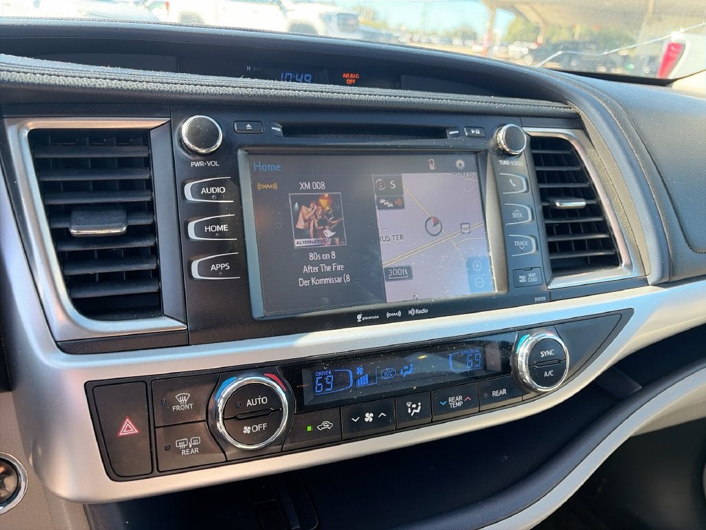 2016 Toyota Highlander XLE V6