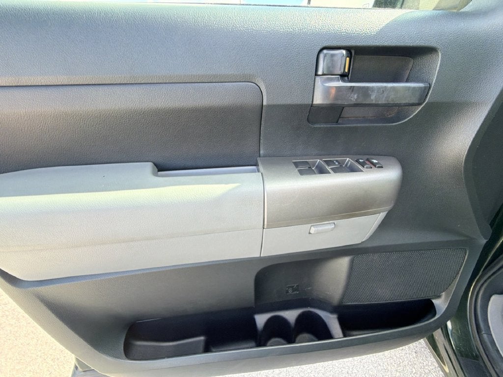 2012 Toyota Tundra Grade CrewMax