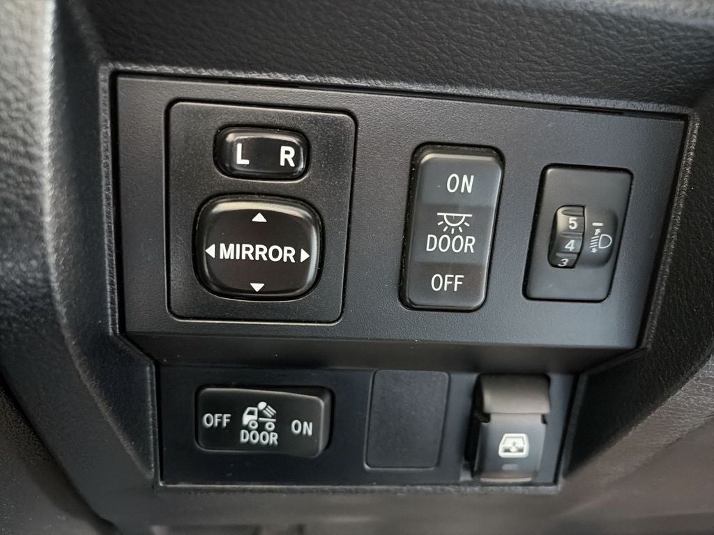 2016 Toyota Tundra SR5 CrewMax